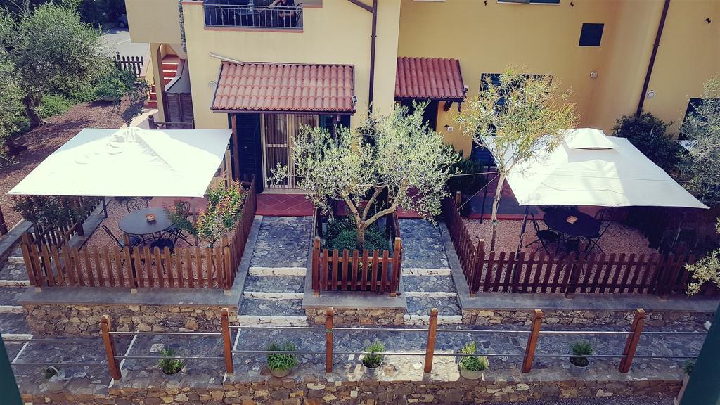 Salvia E Rosmarino - Affittacamere In Liguria Villanova d'Albenga Eksteriør bilde